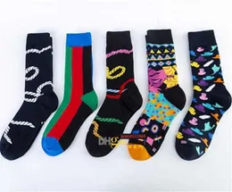 Luksusowy moda Happy Scoks Man Comber Botton Jacquard Socks Wysokiej jakości skarpetki średnie