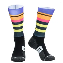 Männer Socken Professionelle Radfahren Regenbogen Medium Tube Sport Männer Und Frauen Rutschfeste Atmungsaktive Outdoor Kompression