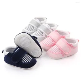 İlk Walkers 2022 Chirldren Sıradan Ayakkabı Stripe Bebek Erkek Kız Kızlar Nefes Alt Slip Sneakers Toddler Yumuşak 0-12m için Yumuşak