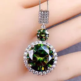 Catene Esplosivo Prepotente Verde Moissan Ciondolo di diamanti 10 Collana Cuori e frecce Accessori per gioielli tagliati