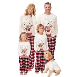 Семейные подходящие наряды Рождественский сочетание семейства пижамы модная мультипликация рождественские олень для взрослых детей сбора пижа