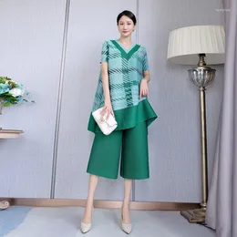 여자 T 셔츠 Miyake Pleated 격자 무늬 정장 기질 캐주얼 여성 5 점 와이드 레그 바지 2 피스 세트