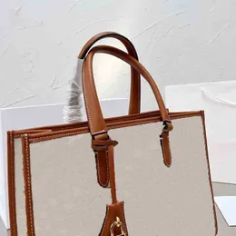 Bolsa de sacola de bolsa de ombro bolsas de alta capacidade para mulheres com mulheres com compras de marca cl￡ssica pacote de impress￣o feminino 220413