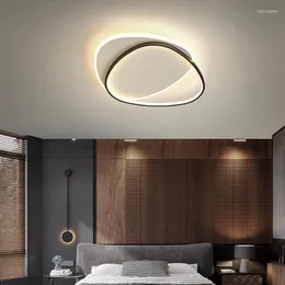 Światła sufitowe Trójkątna lampka sypialnia prosta okrągła sala mistrzowska lekka kreatywna dekoracje domu studium oświetlenie wewnętrzne