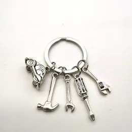 Key Rings Fashion Mechanic Keychain Father 39S Day Gift Car Tool Souvenir New Handmade Chains Drop Delivery 2022 Smtx6