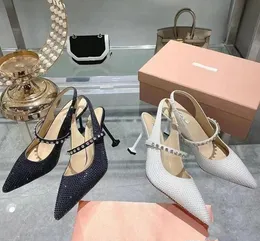 Miu Nya strassar med högklackade Mary Jane Sandals för kvinnor prydda med Diamond Banqueting Holiday Sexy Leather Crystal High Heels Shoes With Box