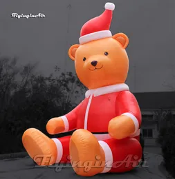 Riesiger aufblasbarer Weihnachtsbär Winnie the Pooh Cartoon-Tiermodell Luftblasen-sitzender Bärenballon für die Parkdekoration im Freien