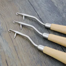 Factory Needle Wooden Bent Latch Hook Crochet Needle Knitting Tool for Rug Making and Art Crafts RRA461