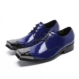 Lüks mavi ziyafet resmi erkekler deri ayakkabı moda kare parti parti ayakkabıları iş ofis adam dantelli ayakkabı