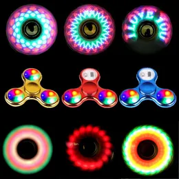 Spinning Top LED światło Zmiana Fidget Spinners Toy Kids Toys Auto Change Wzór z Rainbow Up Hand Spinner D57