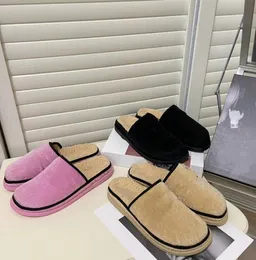 Дизайнерские туфли Женские шерстяные тапочки.
