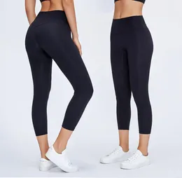 L2047 Kadın Yoga Taytlar Nake Hissed Capri Pants Highrise Kıyafet Hayır Tline Elastik Sıkı Düz ​​Renk Spor Pantolonları9218133