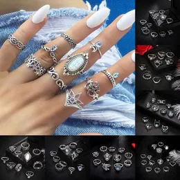 Anel de empilhamento Conjunto Retro Midi Knuckle Ring Crown Lotu Leaf Star Elephant Moon Charm Rings para mulheres Presente de jóias de moda e areia