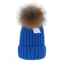 2022 Luxury Beanies Designer Hats Winter slouchy Blue Brown Beanie Cap Hat Letter Fashion Women Men Bean Chunky Knit Warm faux fur Caps Unisex Thick Bonnet 11 Colors