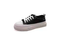 2022 Casual Shoe Black White Men Women Brand Designer Luxury Trainers с коробкой