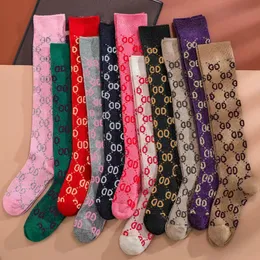 Meias da moda meias femininas outono e inverno comprimento quente até o joelho tendência uma variedade de cores combinando 11 cores