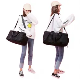 Lulul de luxo Saco de viagem Saco de fitness desportivo Separação molhada seca para treino transversal Grande capacidade de armazenamento de natação à prova de água Sacos Duffel Lado para acomodar sapatos