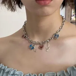 Choker kolorowa klasyczna para pasująca nuta muzyka wisiorek Lucky Butterfly Naszyjnik Kobiety Infinity Love Charm Prezenty