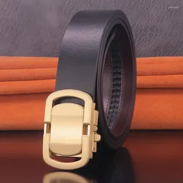 Bälten av hög kvalitet glansig automatisk spänne gentleman formell slitage man bälte designer äkta läder casual ceinture