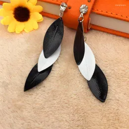 Dangle Earrings Korean Fashion Women's2022ステンレス鋼タッセル甘くて素敵な菱形の湾曲した三角形