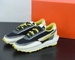 Designer-Schuhe Top-Qualität Undercover x Sacais Running Co-Name überlappendes Design Avantgarde-Verformung Doppelte Zunge gelb Outdoor
