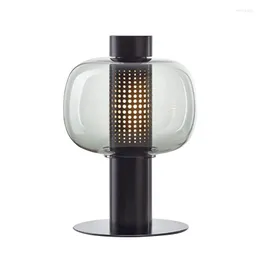 Lâmpadas de mesa Designer nórdico de vidro moderno Luzes LEDs minimalistas Decoração do quarto Lâmpada de cabeceira Decoração de casa Luz da mesa