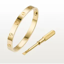 Ny designer Carter Armband Love Mans Armband Bangle smycken Bangles Cjeweler Luxury Rose Sliver Gold Armband Classic Titanium Steel