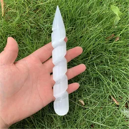 Decorative Figurines 15cm Natural Selenite Lamp Carved Pyramid Tower Healing Crystal Wand Heart Palm Stone Wicca Decor Point White Plate