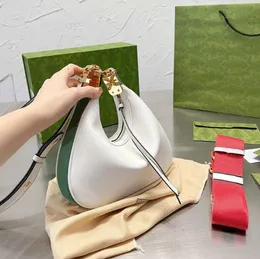 Diseñadores Bolsos de noche Bolsos de lujo bolsos de hombro mujeres Paquete de cofre dama Cadenas de asas bolso de cuero presbicia Hobo monedero crossbody al por mayor