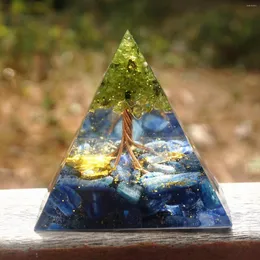 装飾的な置物ハンドメイドオルゴナイトピラミッド60mm生命の木の木ペリドットとキアナイト天然クリスルストーンレイキエネルギーヒーリング瞑想