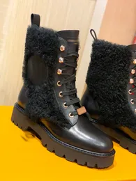 Damen-Designer-Stiefel, Leder, Martin-Knöchel-Chaelsea-Stiefel, modische wellenförmige Gummi-Außensohle, elastisches Gurtband, Luxus-Plattform, Reifen, Bottega – N173