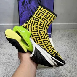 Luxury Platform Ba Erman Yacht Unicorn Socks Boots Running Shoes Högkvalitativ sportplattform Yuan Yuzhou Low-Help Dad Neoprene Par Flying Fur Boots Sneakers.