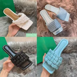 2022 New Mule Square Shoes Summer Slippers Summer Smoolder مصممة فاخرة ديلي صندل جلود أسفل الصنادل Lido Sandals Sexy Party Beach Shoes