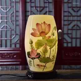 테이블 램프 빈티지 세라믹 램프 연꽃 잎 그림 나무베이스 거실 침실 침대 가벼운 밤 예술 장식용
