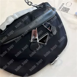 Luxury Designer Fanny Packs Fashion Womens Bumbag Belt Bags Nylon Saffiano Leather Bum Bag High Quality Shoulder Bag Mens Casual W2987