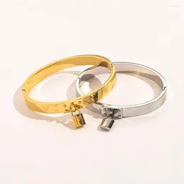 Bileklik Tarzı Bilezikler Kadınlar Lüks Tasarımcı Takı Kristal 18K Altın Kaplama 925 Gümüş Paslanmaz Çelik Düğün Aşıklar Hediye