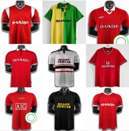 1998 Vers￣o retr￴ Kit Kit Jersey de futebol 98/99 Manchester Child Home #7 Beckham Soccer Shirt menino #11 Giggs Scholes Ronaldo Football Uniform