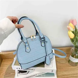 Bags pattern portable shell bag 2022 summer new simple style sling one shoulder women's Purse