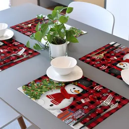 Table Mats Christmas Placemats Red Black Plaid Reversible Heat-Resistant Santa Claus Place Mat For Xmas Home Decoration X3G4