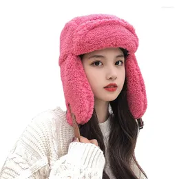 Berets Women's Winter Thickened Warm Cashmere Russian Caps Korean Fashion Ushanka Earflap Pilot Hat Men's Trend Bomber Adjustable