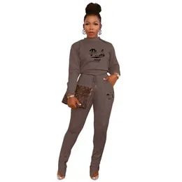 2023 Designer Women Tracksuits Spring Summer Two Piece Set Letter Print Kort ärm T-shirt Pants Casual Sports Suit Round Neck Outfits Solid Color Jogging Suit