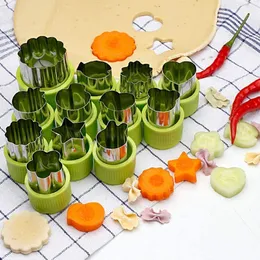 Fruit Vegetable Tools 12PCS Cutters Stainless Steel Biscuit Shapes Sets Mold Pattern for Kid Baking Cooking Kitchen Tool 221022