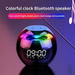 مكبرات صوت محمولة متوافقة مع Bluetooth 5.0 مع LED Digital Clock Music Player Wireless Ball Shape Mini BT 221014