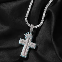 Hip Hop Crown Cross Luminous Diamond Pendant Halsband med tenniskedjedopkedjor