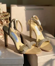 Znakomite kryształowe sandały na wysokim obcasie Summer luksusowa marka Thira Sukienka ślubna Pasek ślubny Luksusowy gladiator