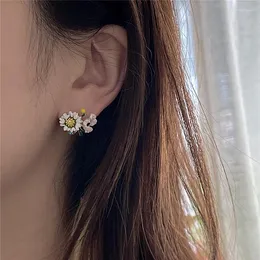 Stud Earrings Retro Daisy Flowers Boucle Oreille Femme S925 Silver Studs Korean Fashion Aretes De Mujer Modernos Jewelry Orecchini