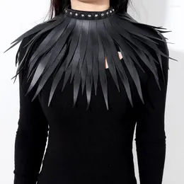 Czołgi damskie przesadzone gotyckie skóra PU długie naszyjniki Kobiety punkowe dziwne ręcznie robione biżuterię