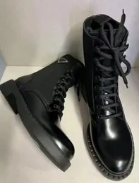 Martin Boots Boots Tepe Motosiklet Botları Kış Monolit Fırçalanmış Deri Siyah Naylon Kalın Alt Partisi Emaye Metal Üçgen Kadın Toka