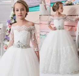 Modest Bateau Neck 2019 Princess Flower Girls Dresses for Weddings perline con cerniera in rilievo in pizzo Tulle First Communion Dress1406375