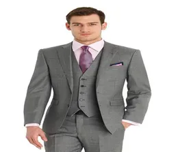 2017 Hecho a personalizado Suites de color gris claro de moda Men traje de traje de traje de traje de boda